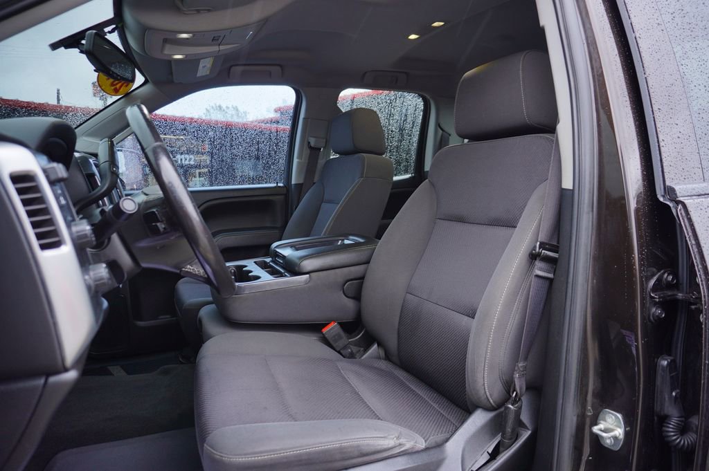 Used 2018 Chevrolet Silverado 1500 LT w/ All Star Edition image 21