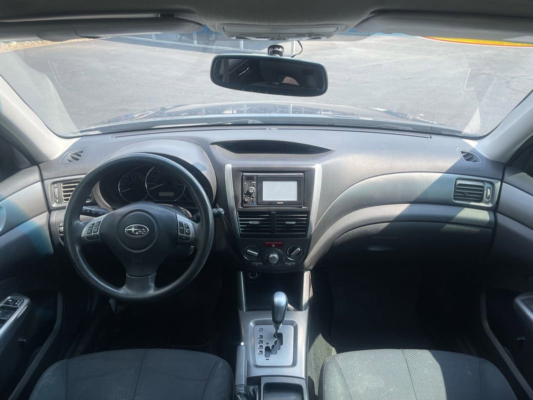 Used 2011 Subaru Forester 2.5X Premium image 9