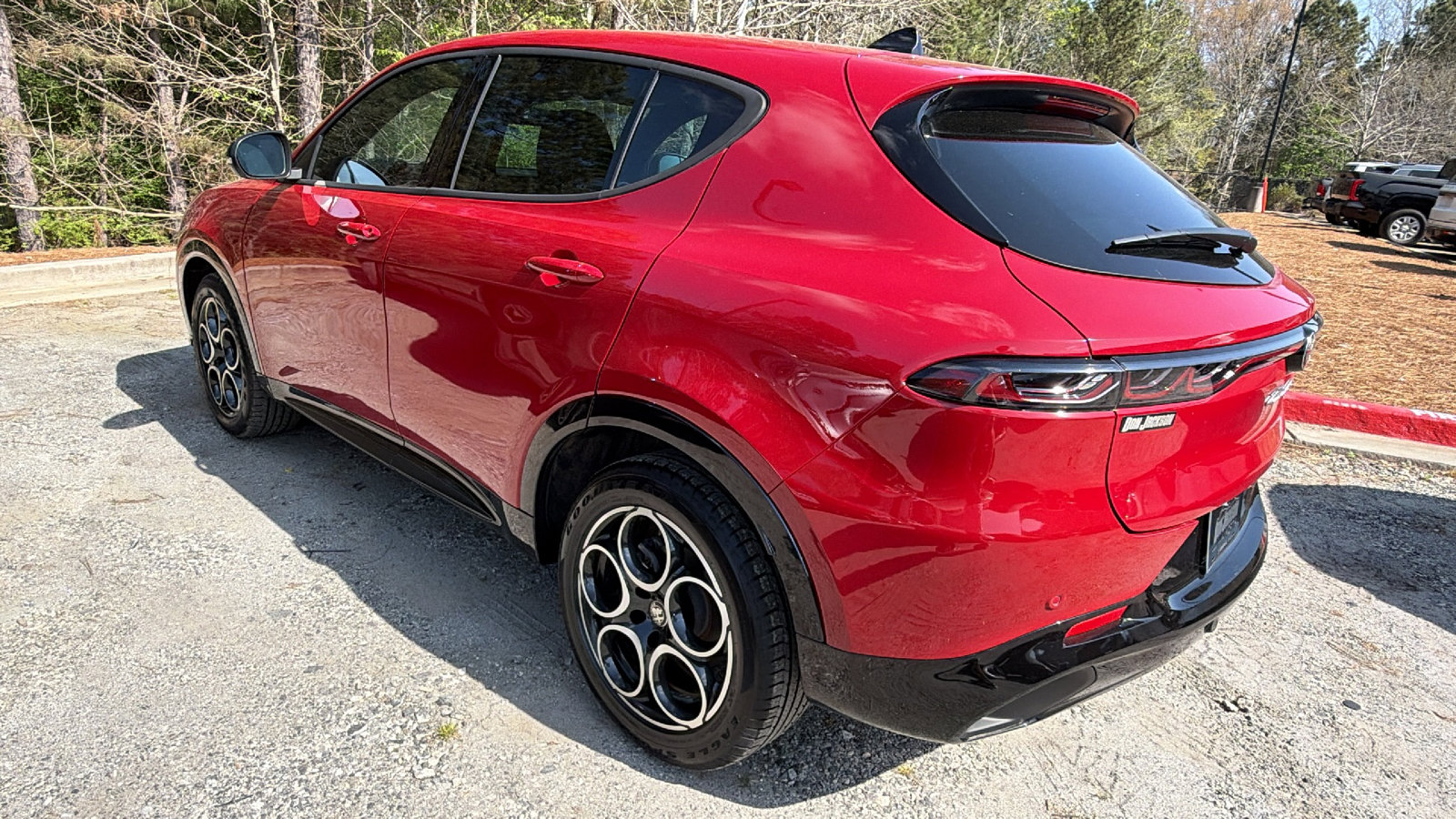 Used 2025 Alfa Romeo Tonale image 10