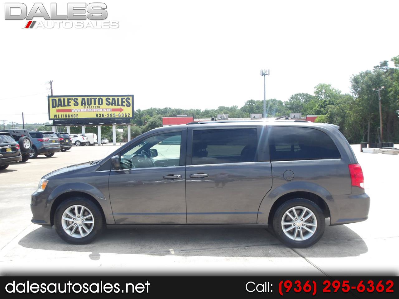 Used 2019 Dodge Grand Caravan SXT image 1