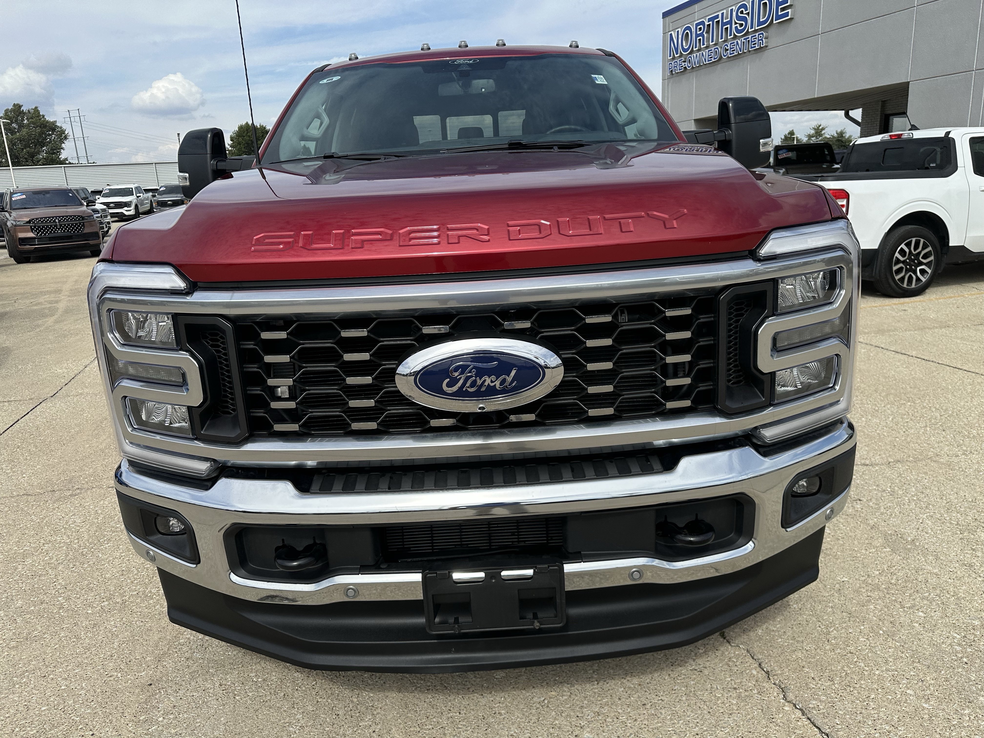 Used 2026 Ford F350 Lariat w/ Lariat Ultimate Package AWD/4WD image 14
