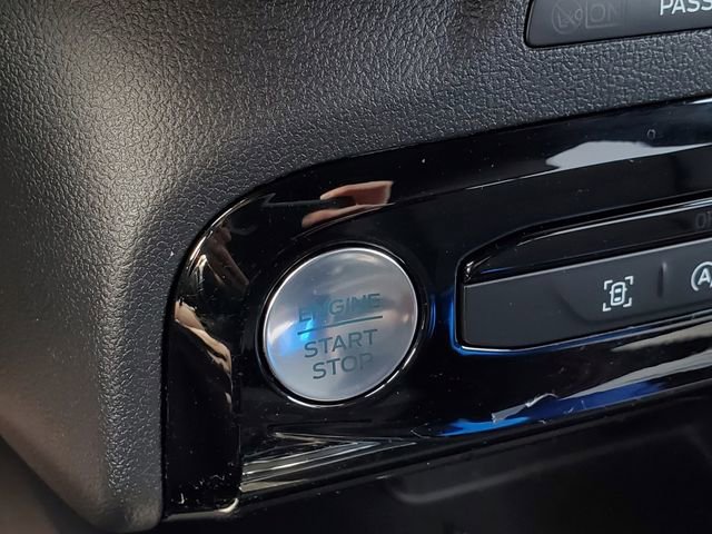 Used 2023 Ford Escape ST-Line w/ Tech Pack #1 image 23