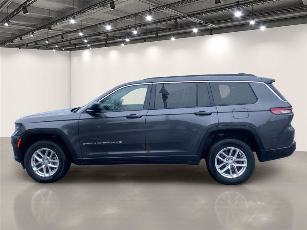 Certified 2024 Jeep Grand Cherokee L Laredo AWD/4WD image 4