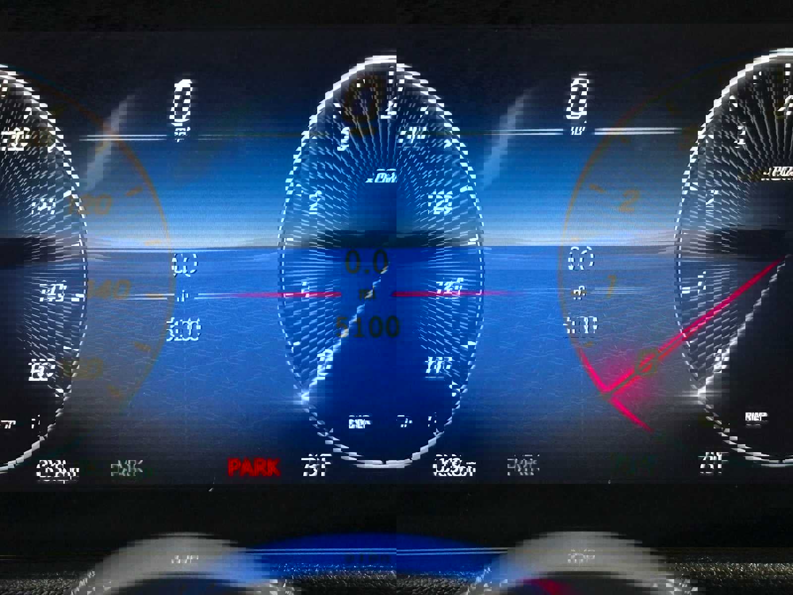 Used 2025 Mercedes-Benz GLB 250 4MATIC image 25