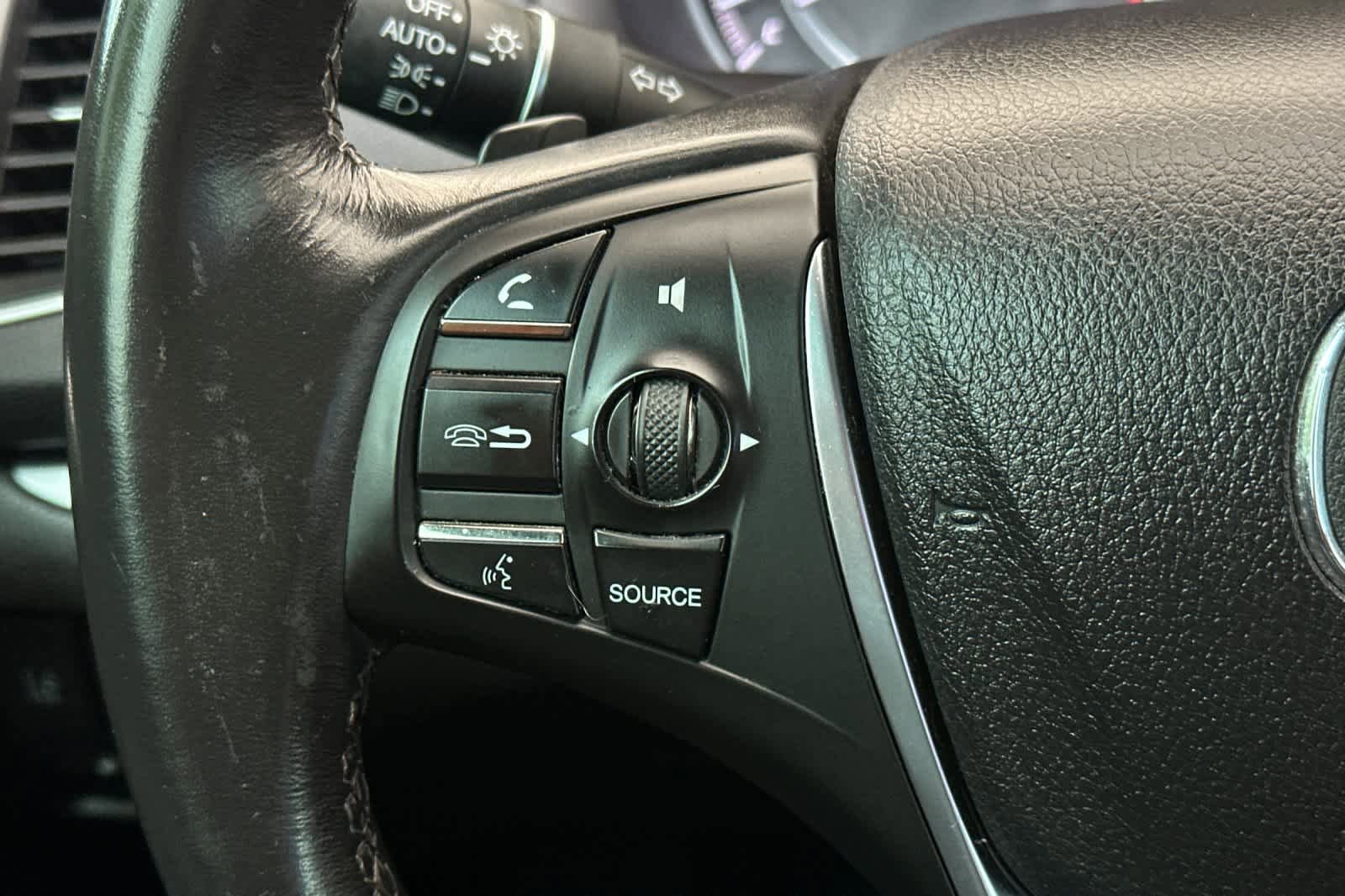 Used 2016 Acura TLX V6 w/ Technology Package image 25