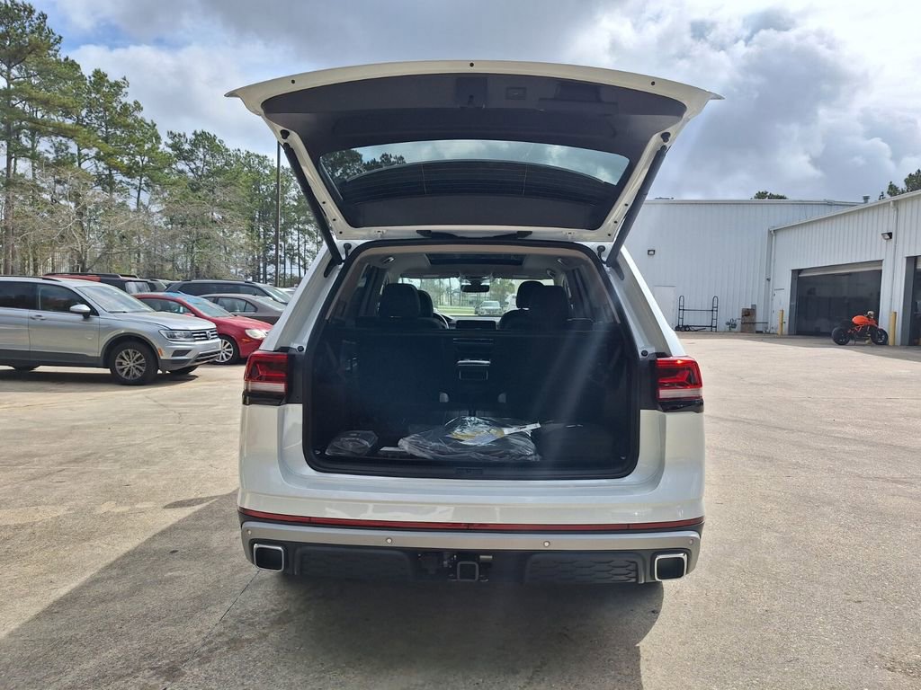 New 2026 Volkswagen Atlas Peak Edition AWD/4WD image 28