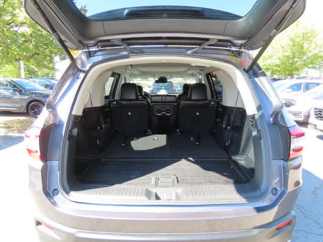 Certified 2023 Honda Pilot Touring image 12