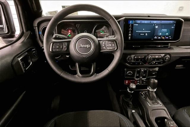 Used 2025 Jeep Wrangler Unlimited Rubicon 4xe w/ Safety Group image 6