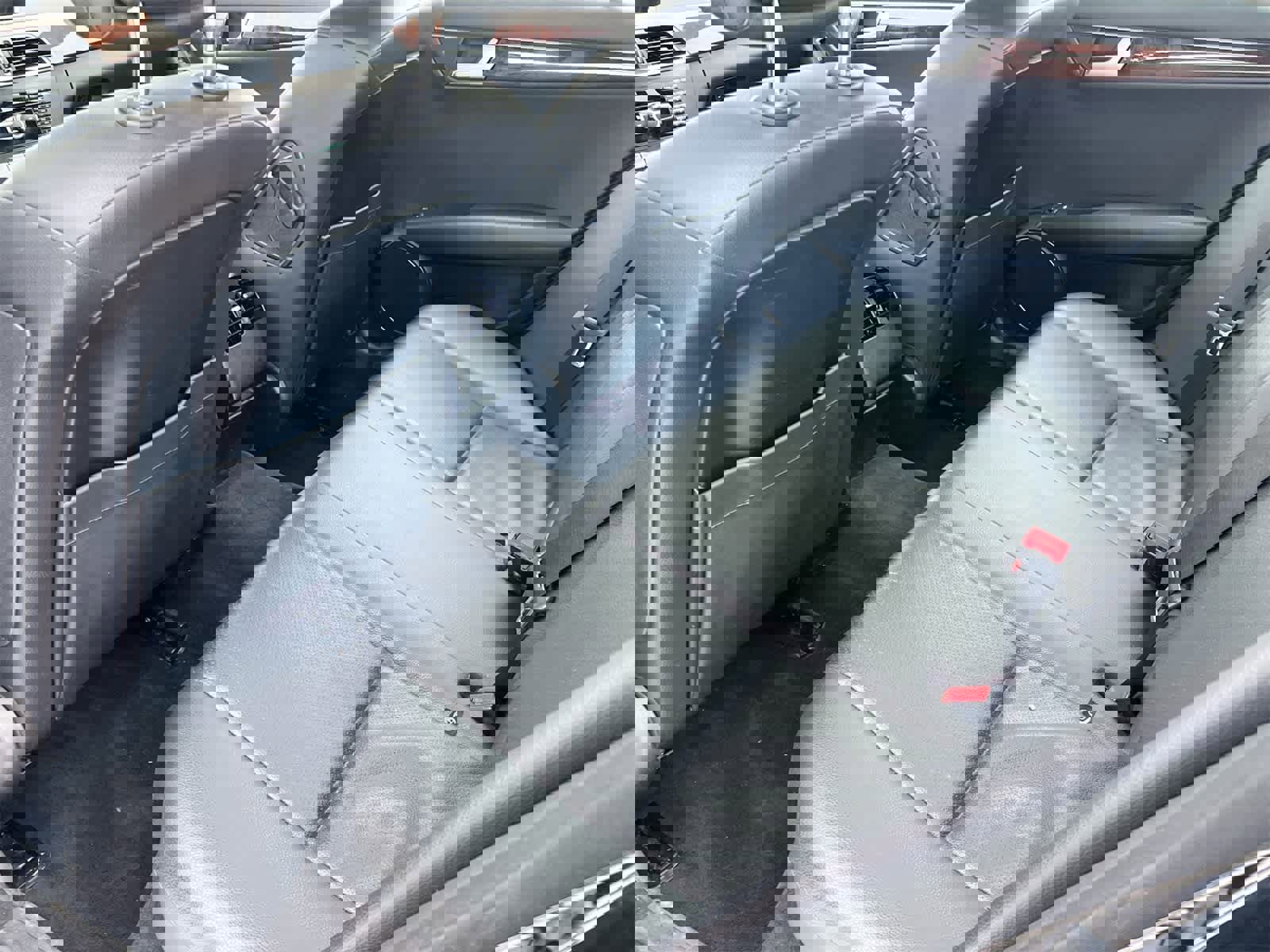 Used 2013 Mercedes-Benz C 300 Sport image 18