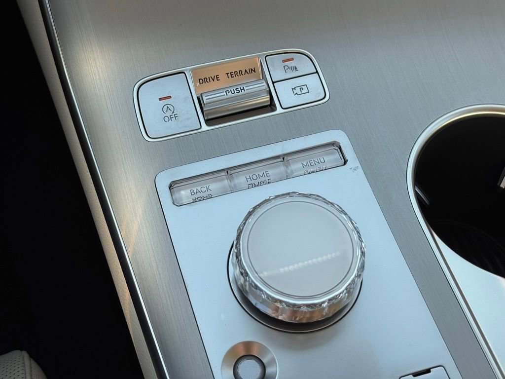 New 2026 Genesis GV70 2.5T Select image 37