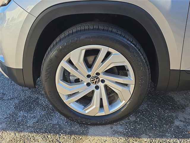 Used 2023 Volkswagen Atlas SE image 8