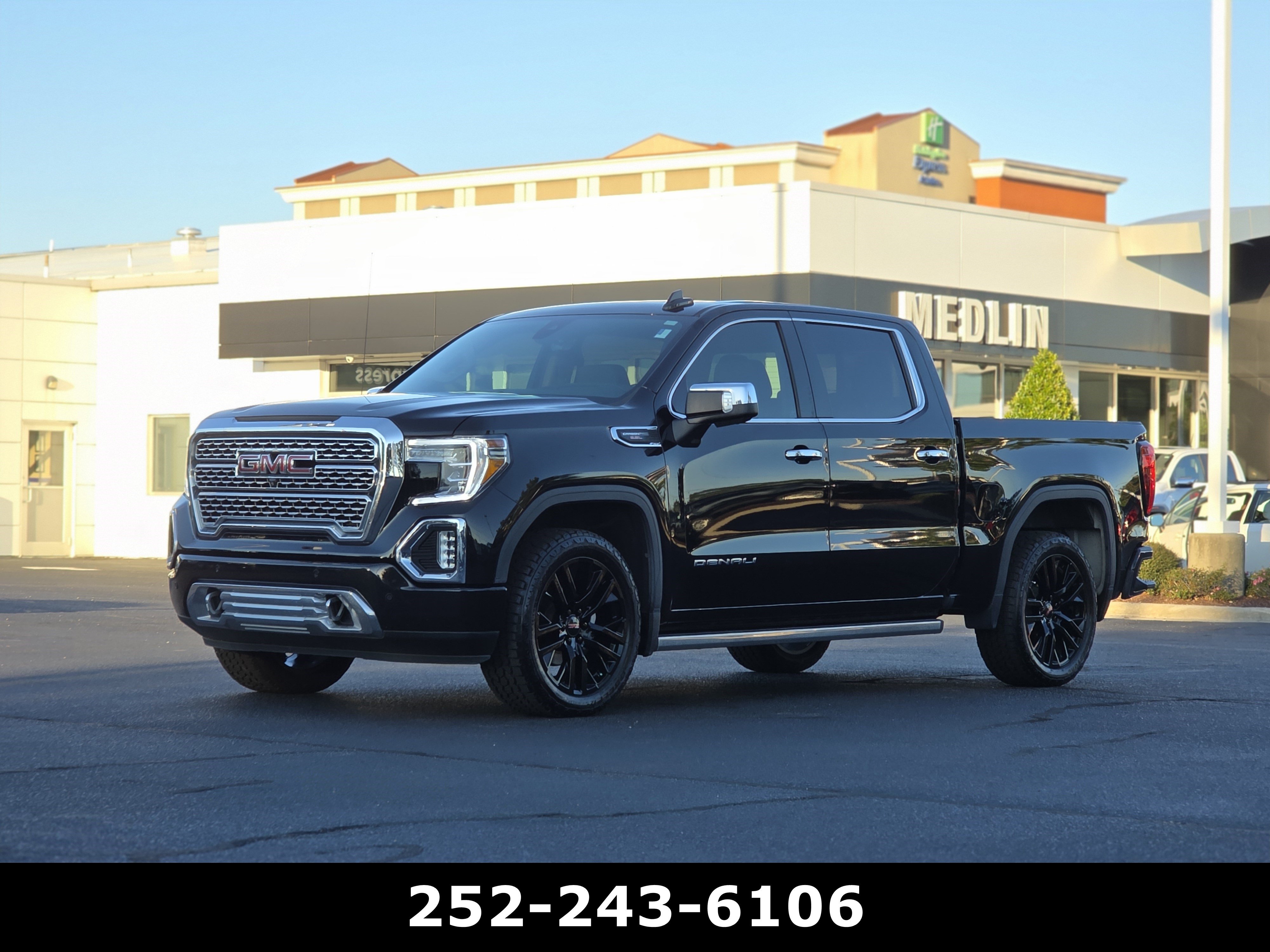 Used 2021 GMC Sierra 1500 Denali w/ Denali Ultimate Package AWD/4WD image 3