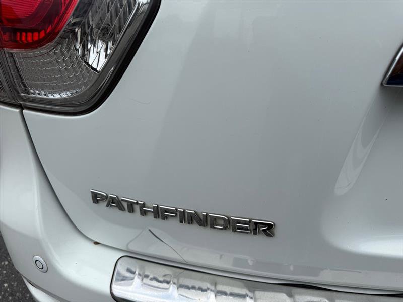 Used 2014 Nissan Pathfinder SL w/ Cargo Package image 36