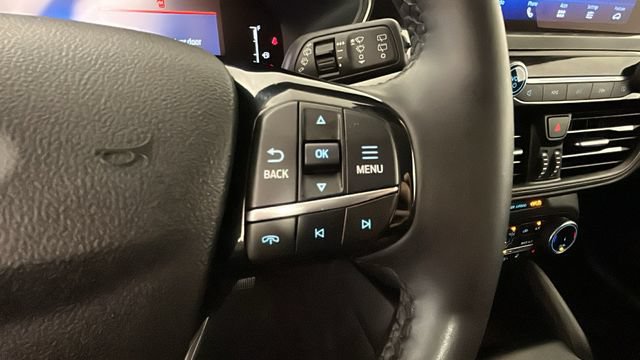 Used 2023 Ford Escape Active w/ Cold Weather Package FWD image 16