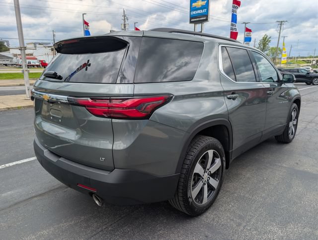 Used 2023 Chevrolet Traverse LT w/ LT Premium Package FWD image 5
