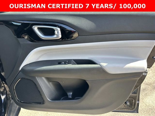 Used 2022 Jeep Compass Limited image 8