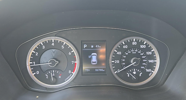 Used 2020 Hyundai Santa Fe SE AWD/4WD image 14