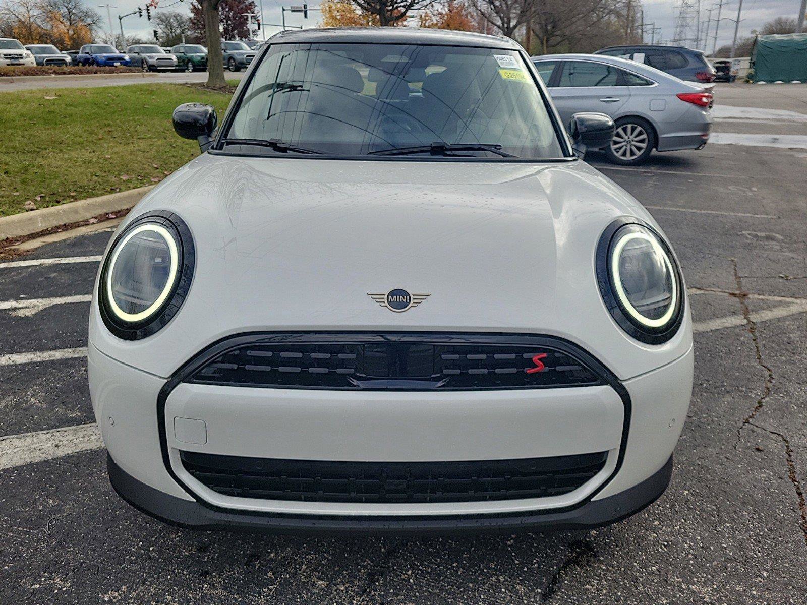 Certified 2025 MINI Cooper S FWD image 5