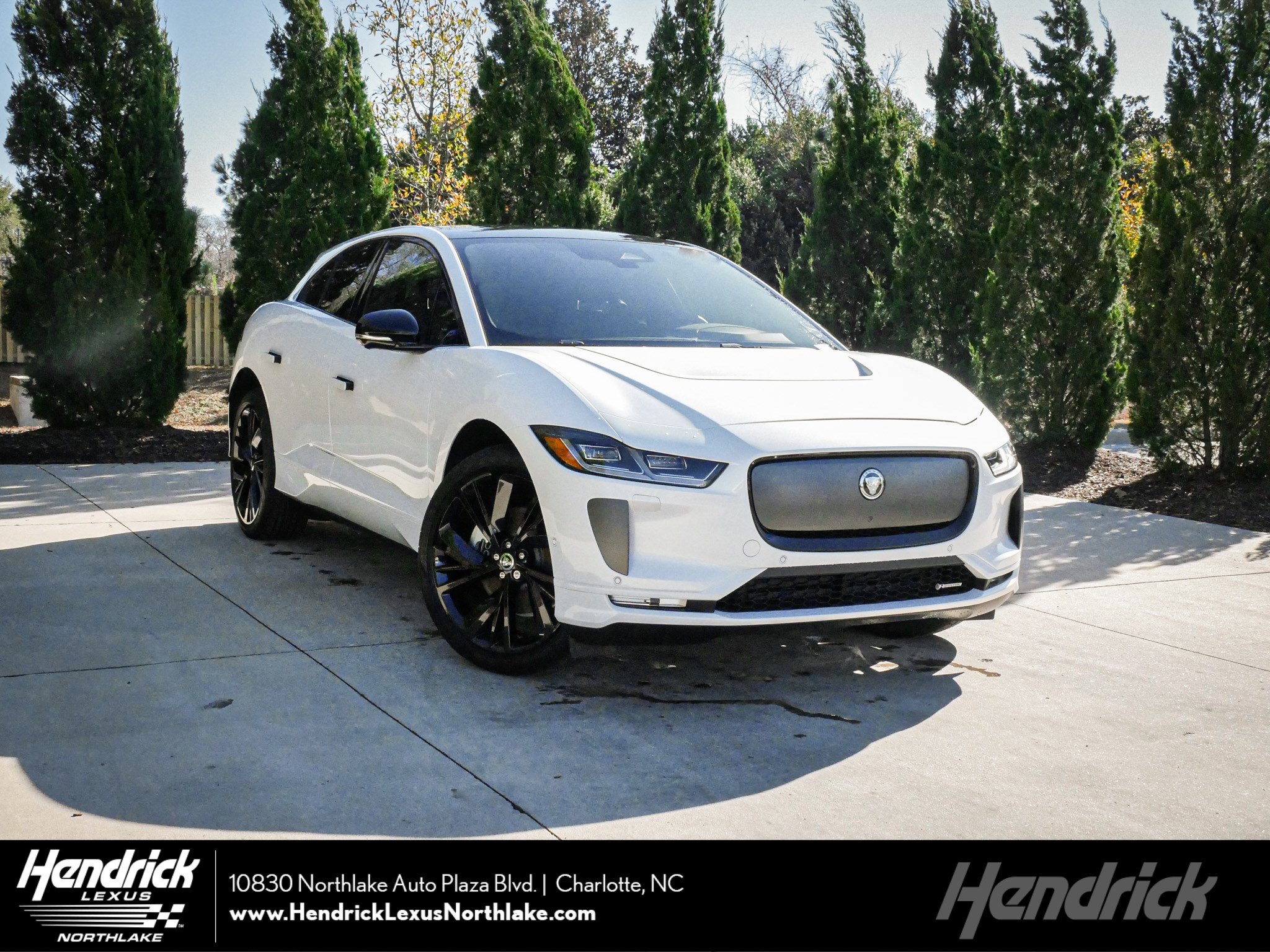 Used 2024 Jaguar I-PACE R-Dynamic HSE AWD/4WD image 1