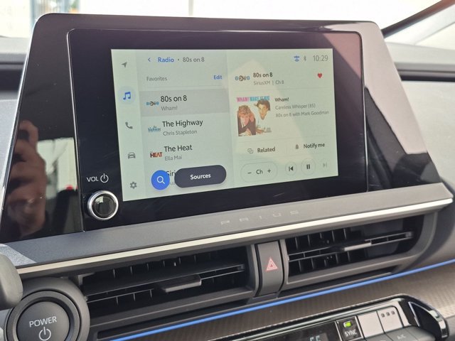 Certified 2027 Toyota Prius XLE FWD image 11