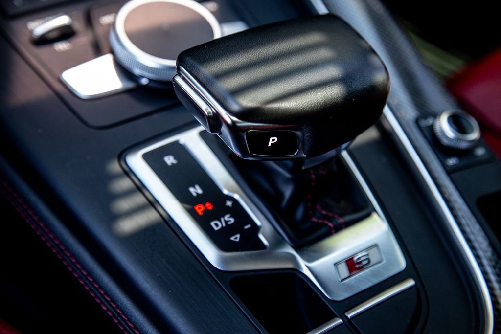 Used 2019 Audi S4 Premium Plus w/ Premium Plus Package AWD/4WD image 17