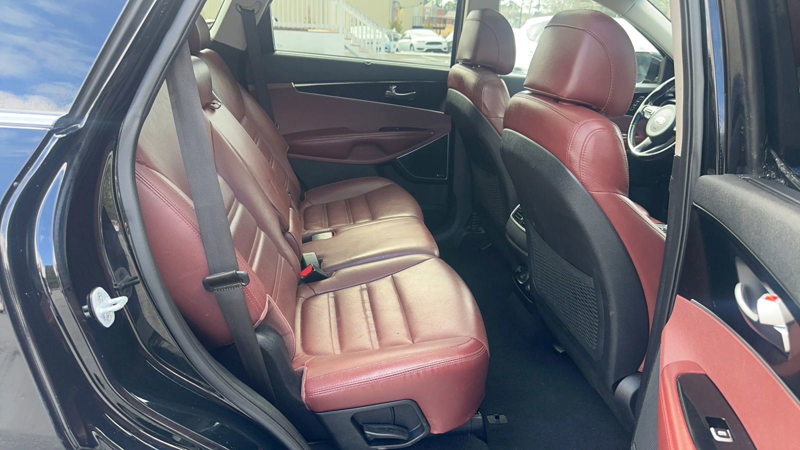 Used 2017 Kia Sorento SX image 41