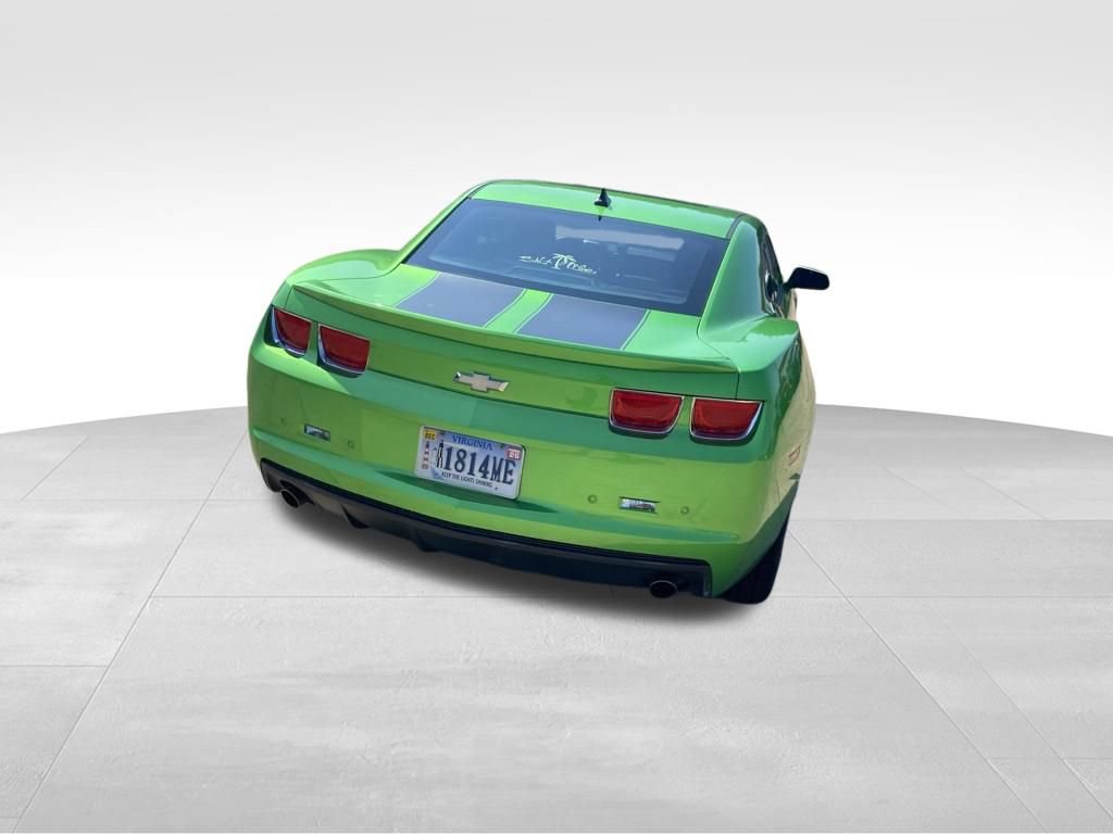 Used 2010 Chevrolet Camaro LT RWD image 16