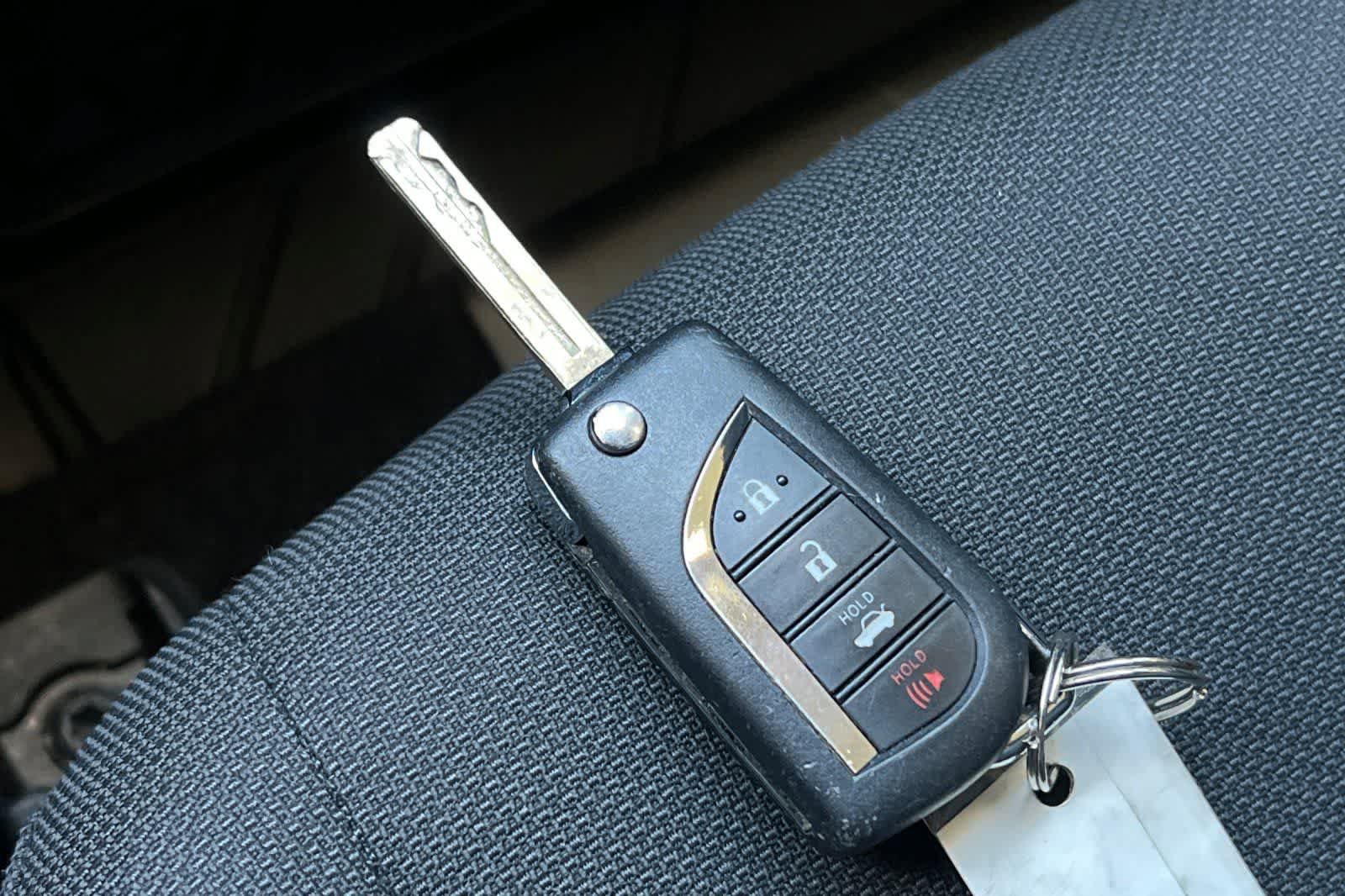 Used 2021 Toyota Corolla SE FWD image 26