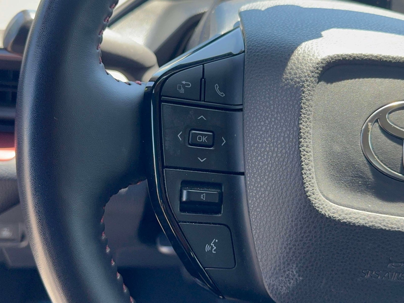 Certified 2023 Toyota Prius Prime FWD image 16