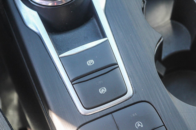 Used 2021 Ford Escape SE w/ SE Sport Appearance Package FWD image 32
