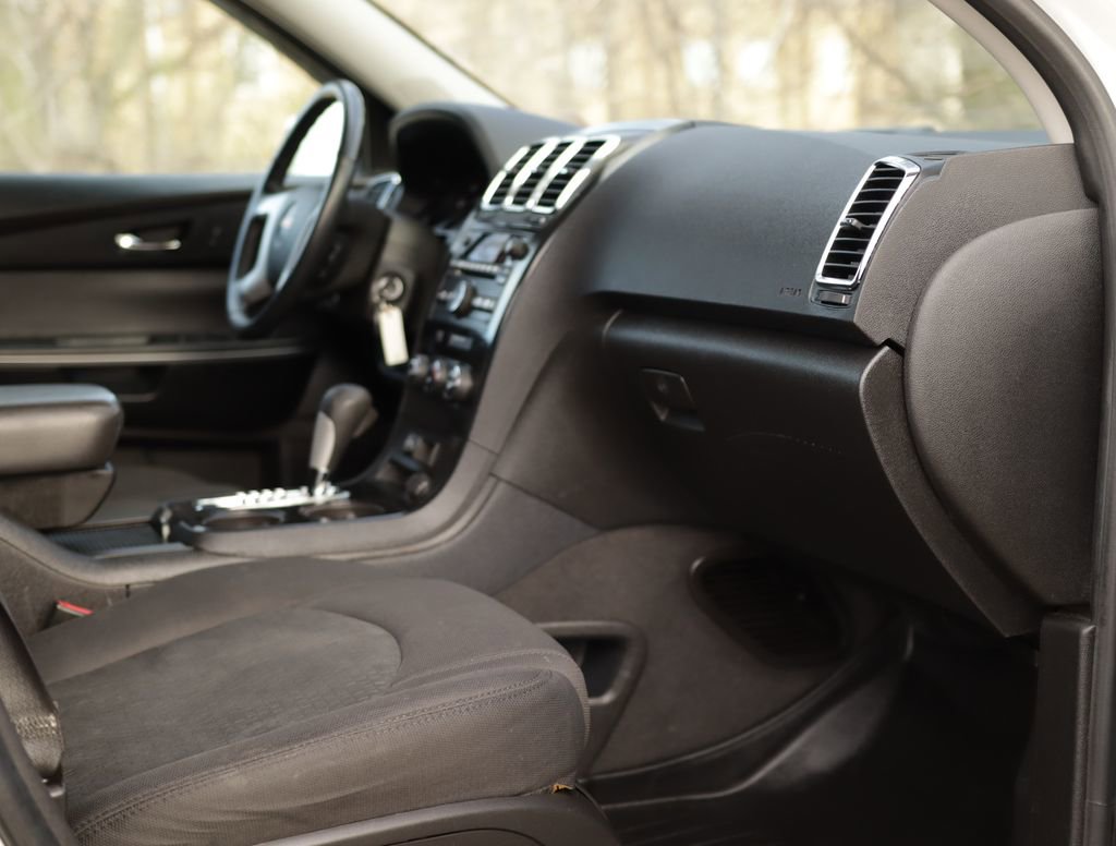 Used 2012 GMC Acadia SL w/ Preferred Package image 26