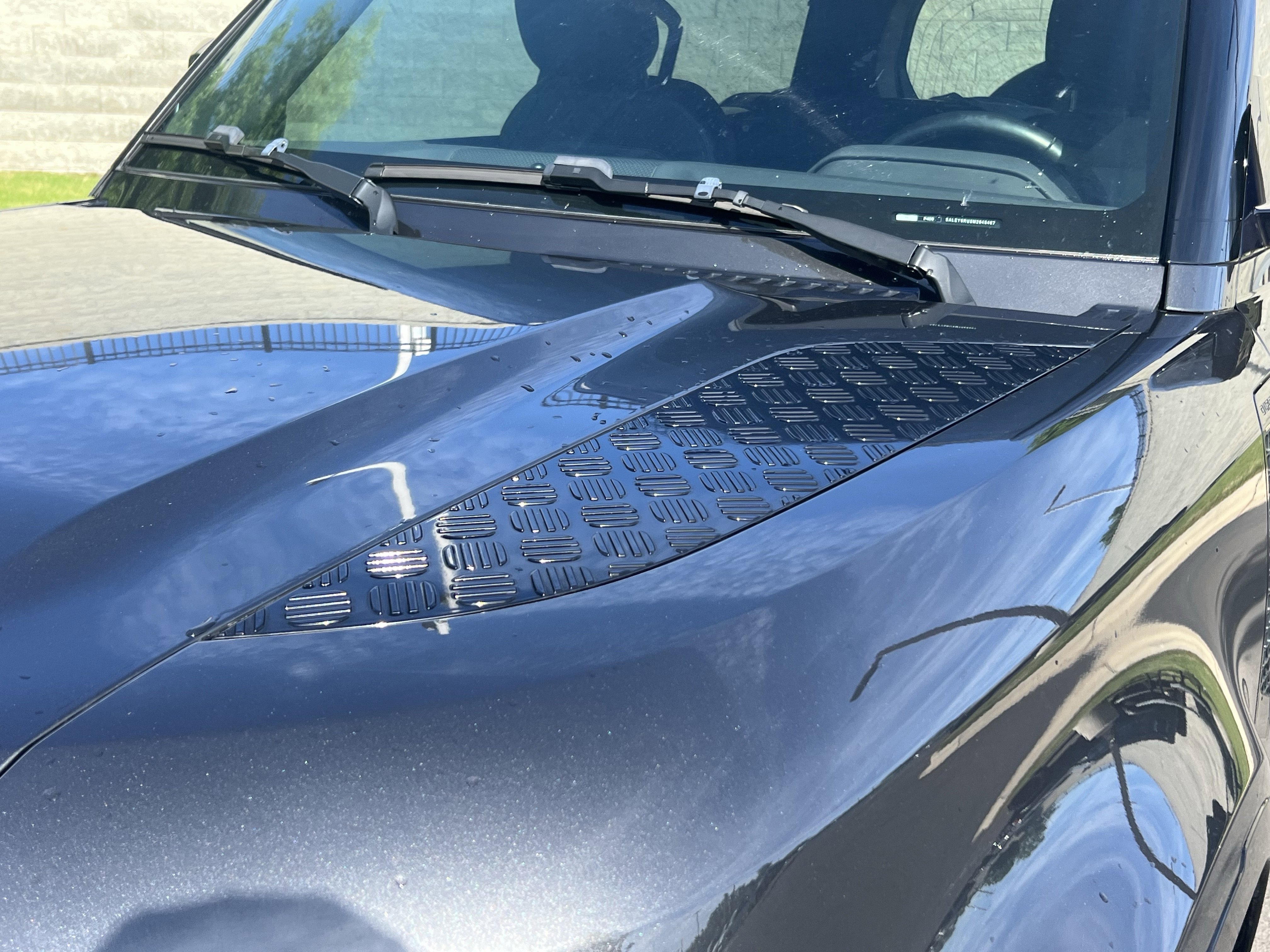 Used 2021 Land Rover Defender 90 X-Dynamic S image 34