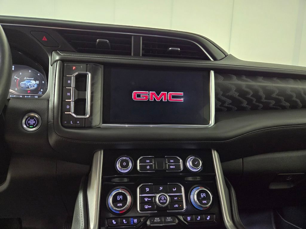 Used 2023 GMC Yukon Denali image 19