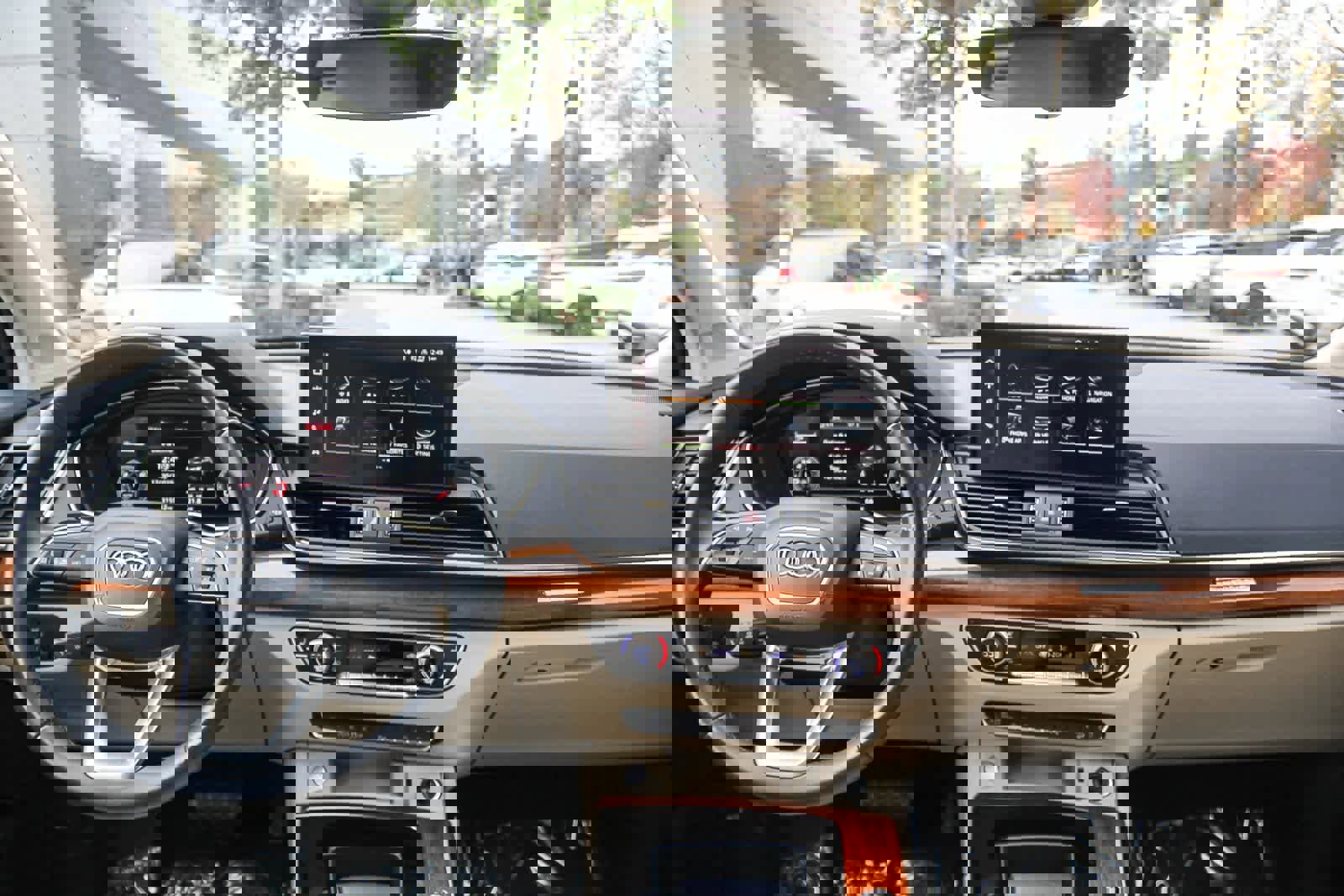 Used 2023 Audi Q5 2.0T Premium Plus w/ Premium Plus Package image 13