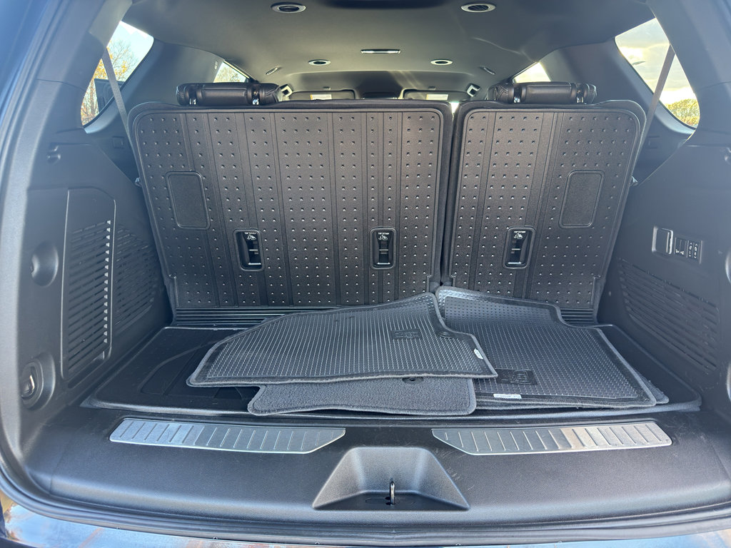 Used 2023 Chevrolet Tahoe Z71 w/ Z71 Off-Road Package image 35