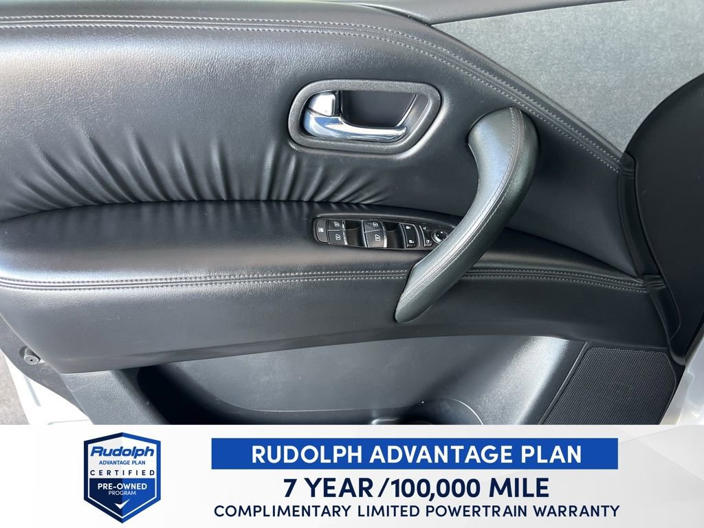 Used 2021 Nissan Armada SV image 11