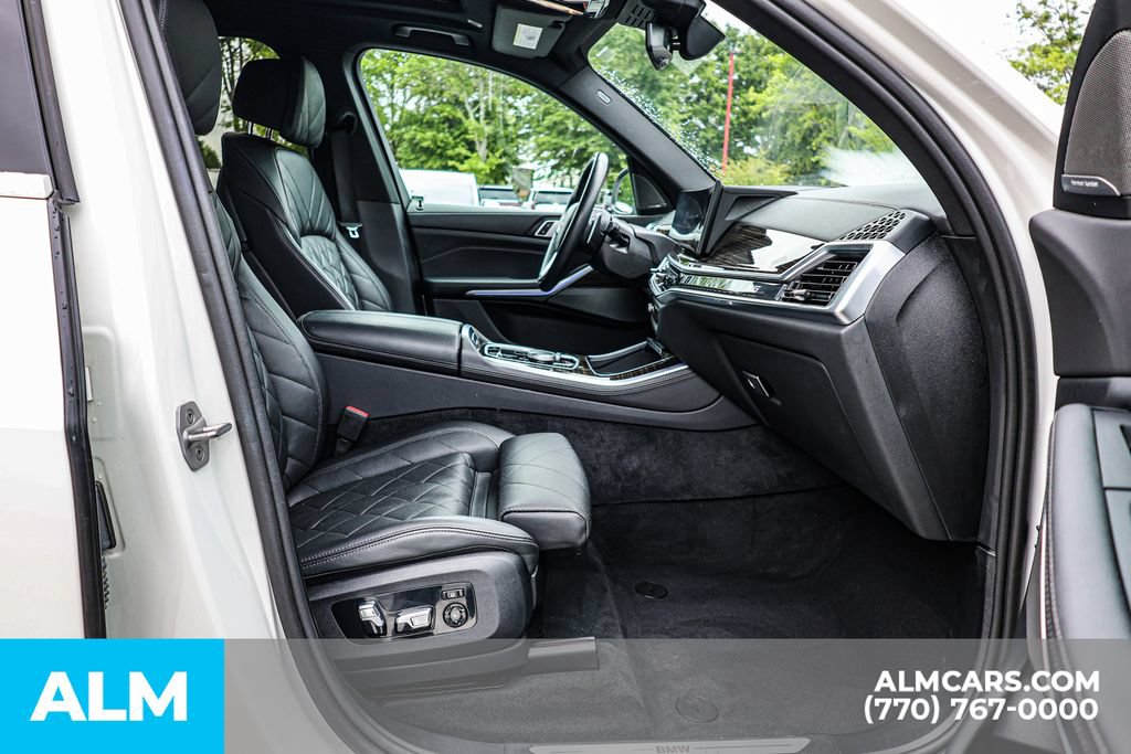 Used 2024 BMW X5 xDrive50e AWD/4WD image 20