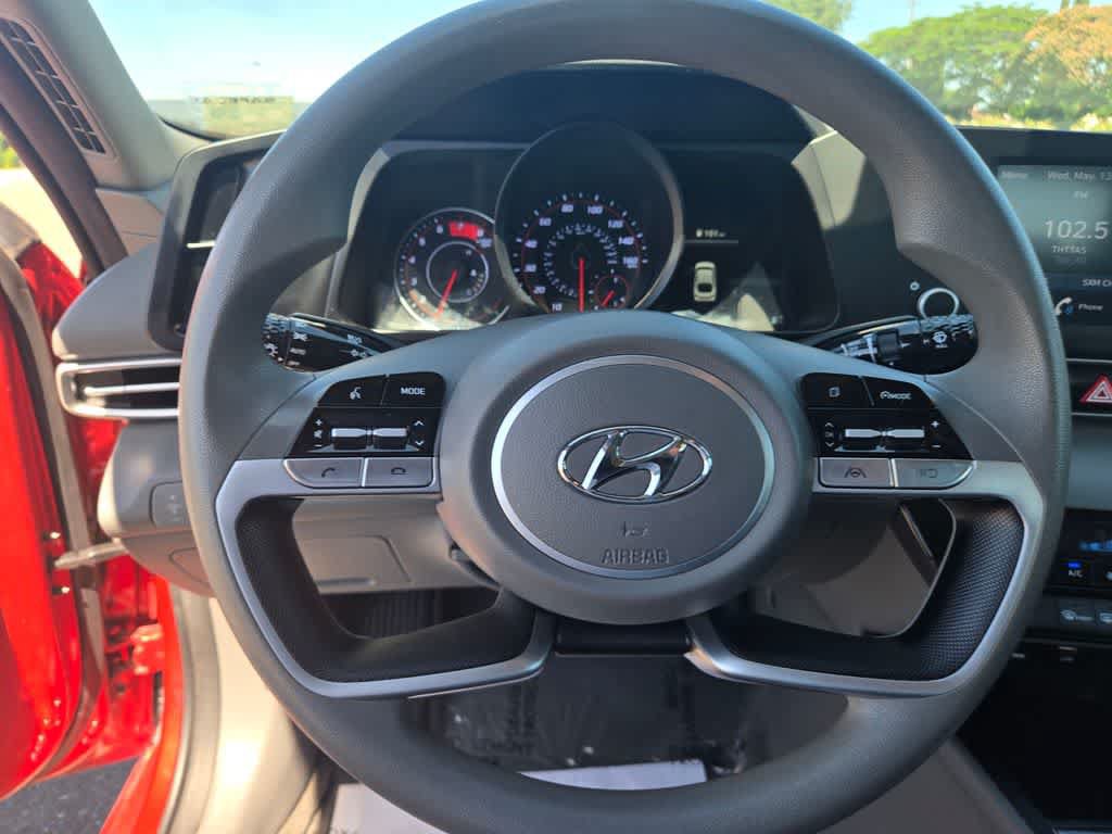 Used 2023 Hyundai Elantra SEL FWD image 22