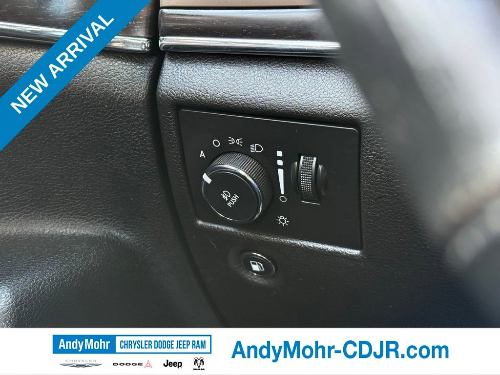 Used 2014 Jeep Grand Cherokee Limited image 20