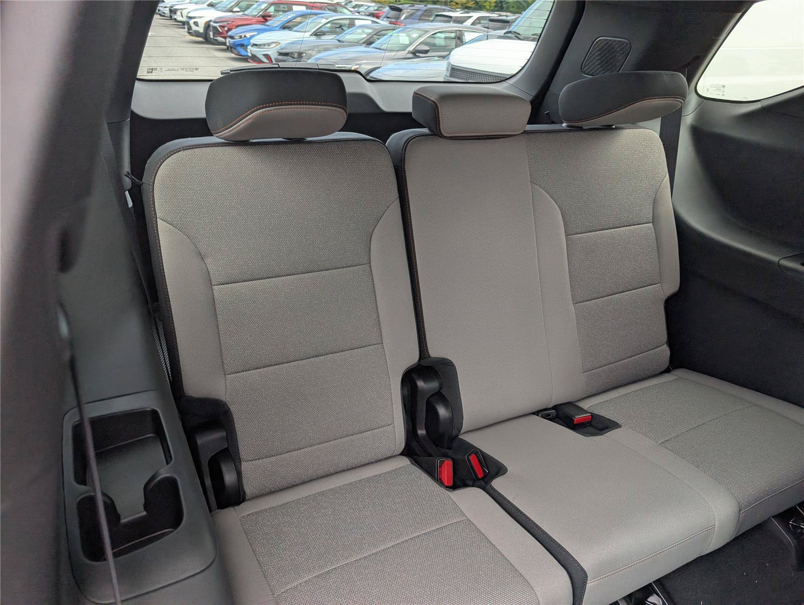 New 2027 Chevrolet Traverse LT w/ Driver Confidence Package AWD/4WD image 8