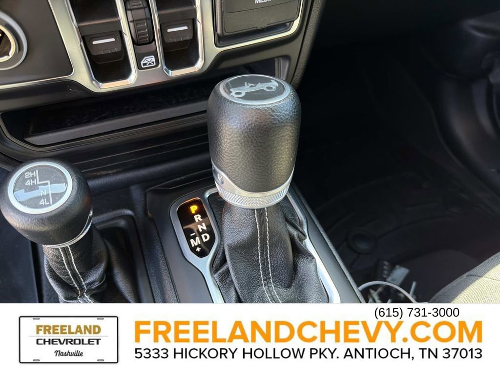 Used 2020 Jeep Wrangler Unlimited Sahara image 30