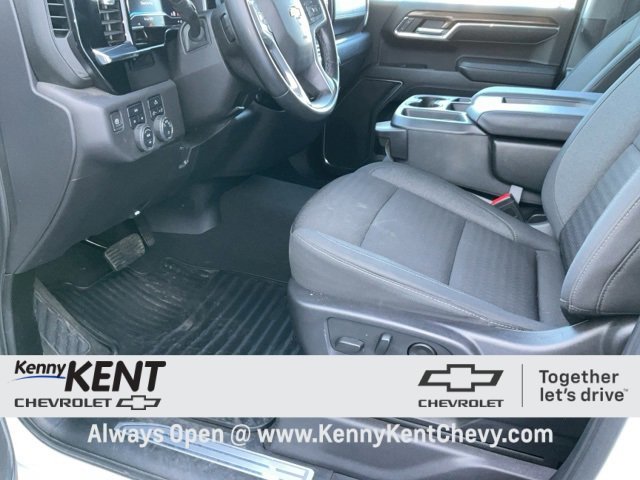 Certified 2024 Chevrolet Silverado 1500 LT image 28