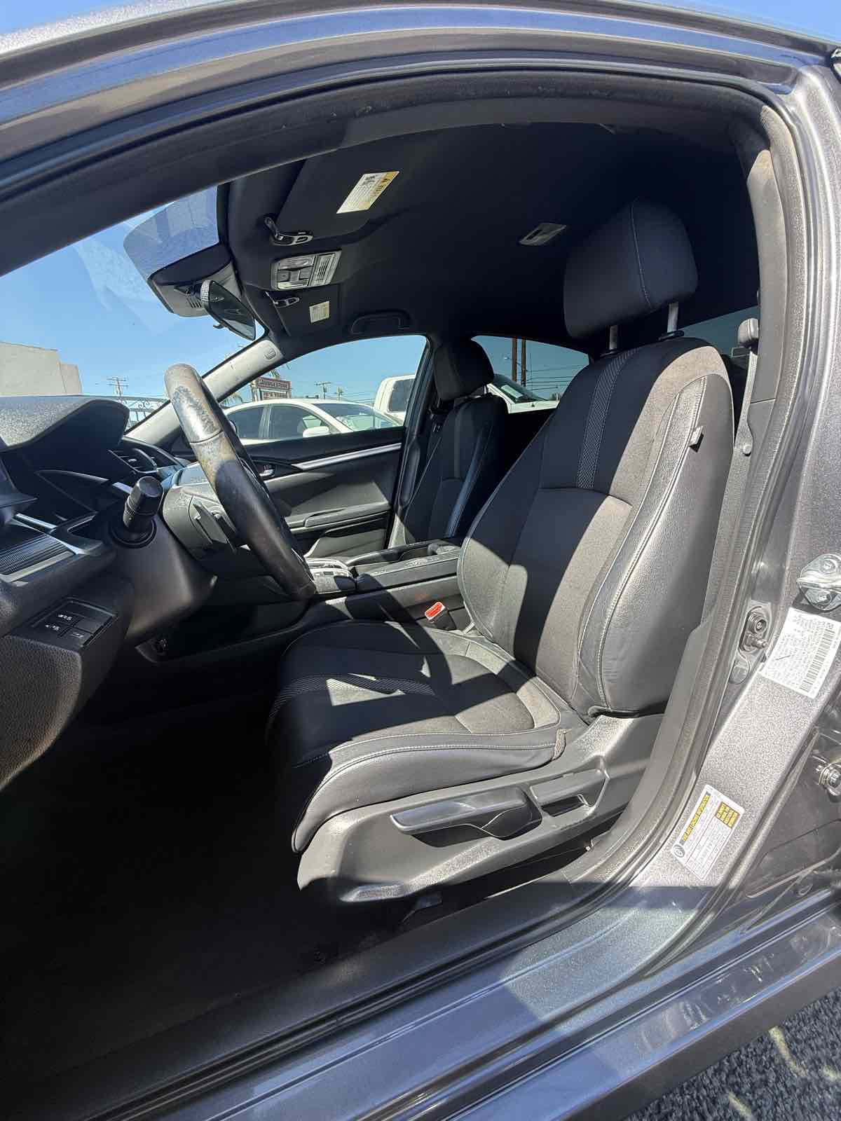 Used 2021 Honda Civic Sport image 11