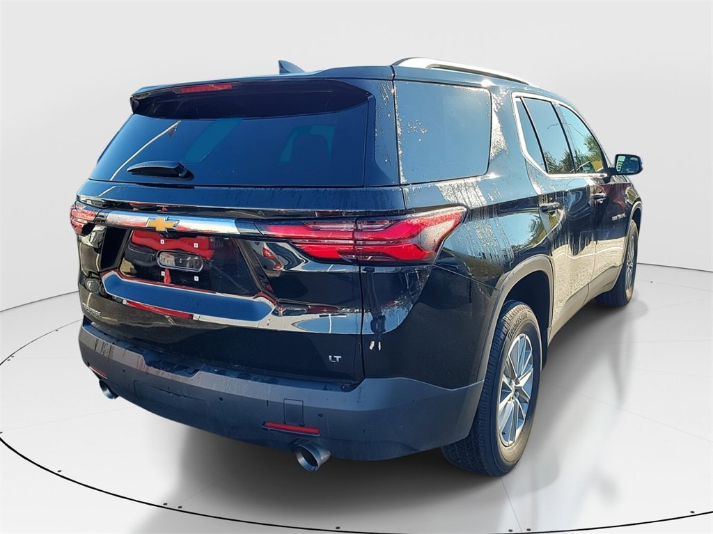 Used 2023 Chevrolet Traverse LT image 4