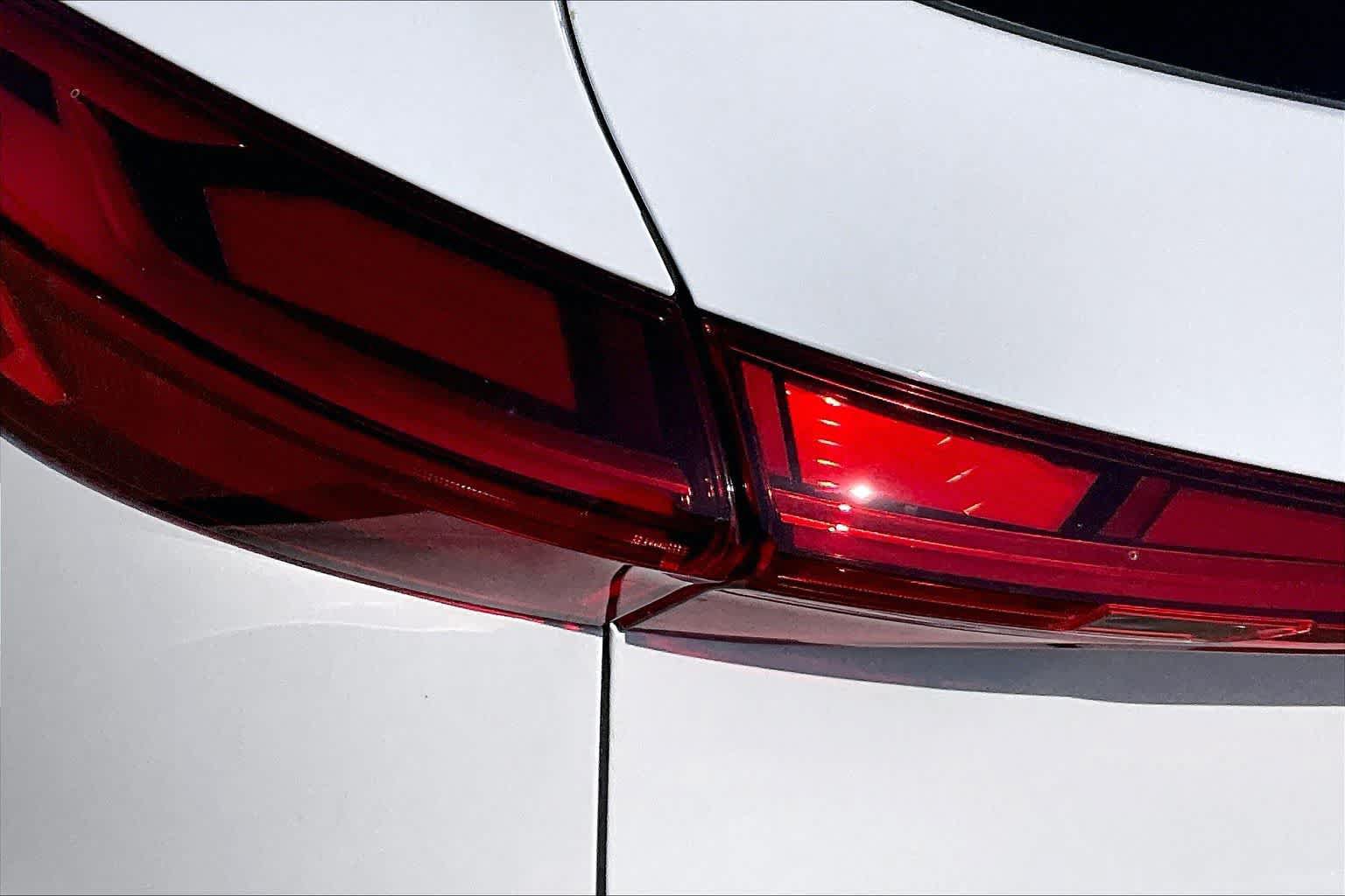 New 2026 Audi SQ5 Prestige AWD/4WD image 14