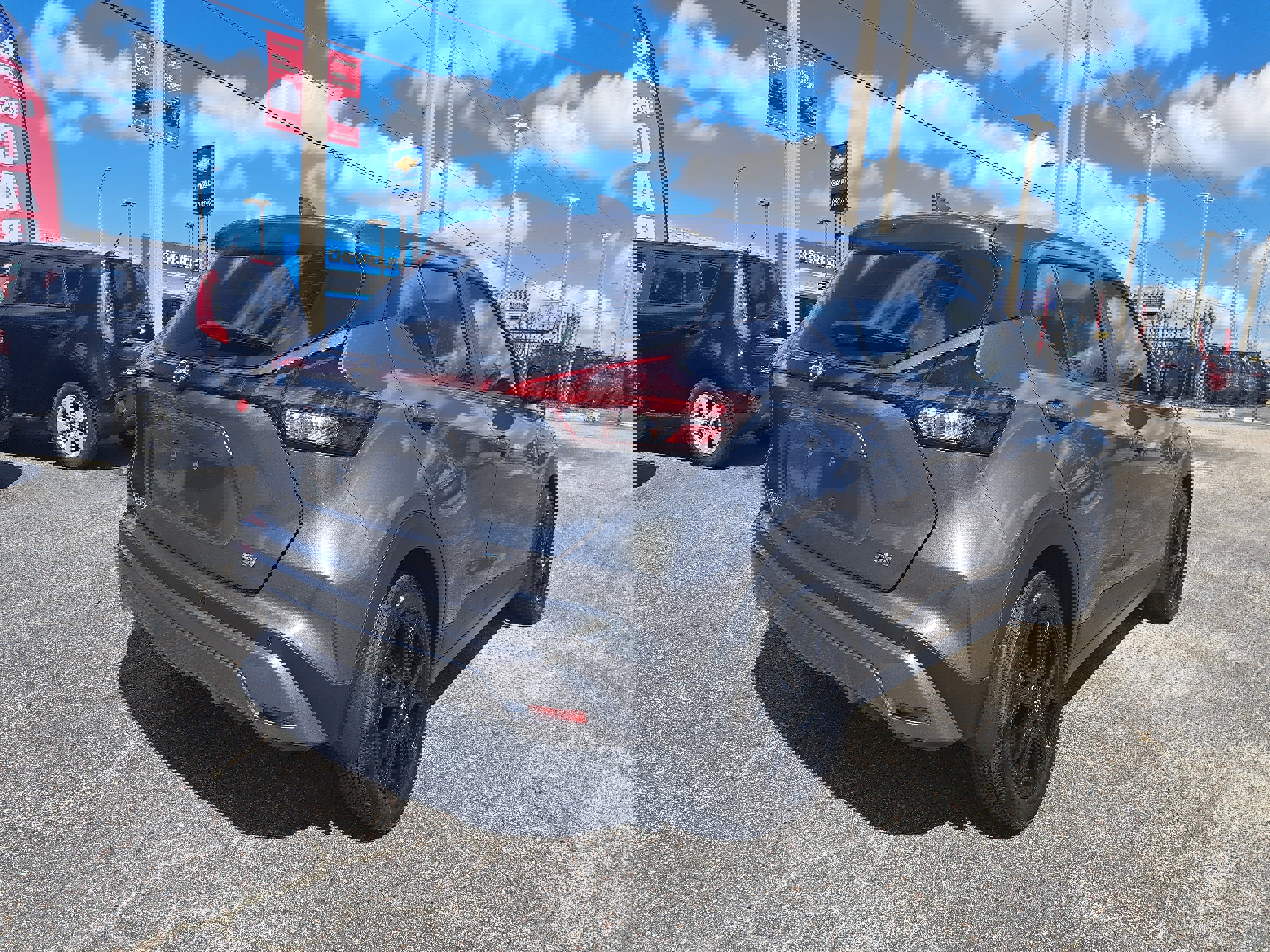 Certified 2023 Nissan Kicks SV image 5