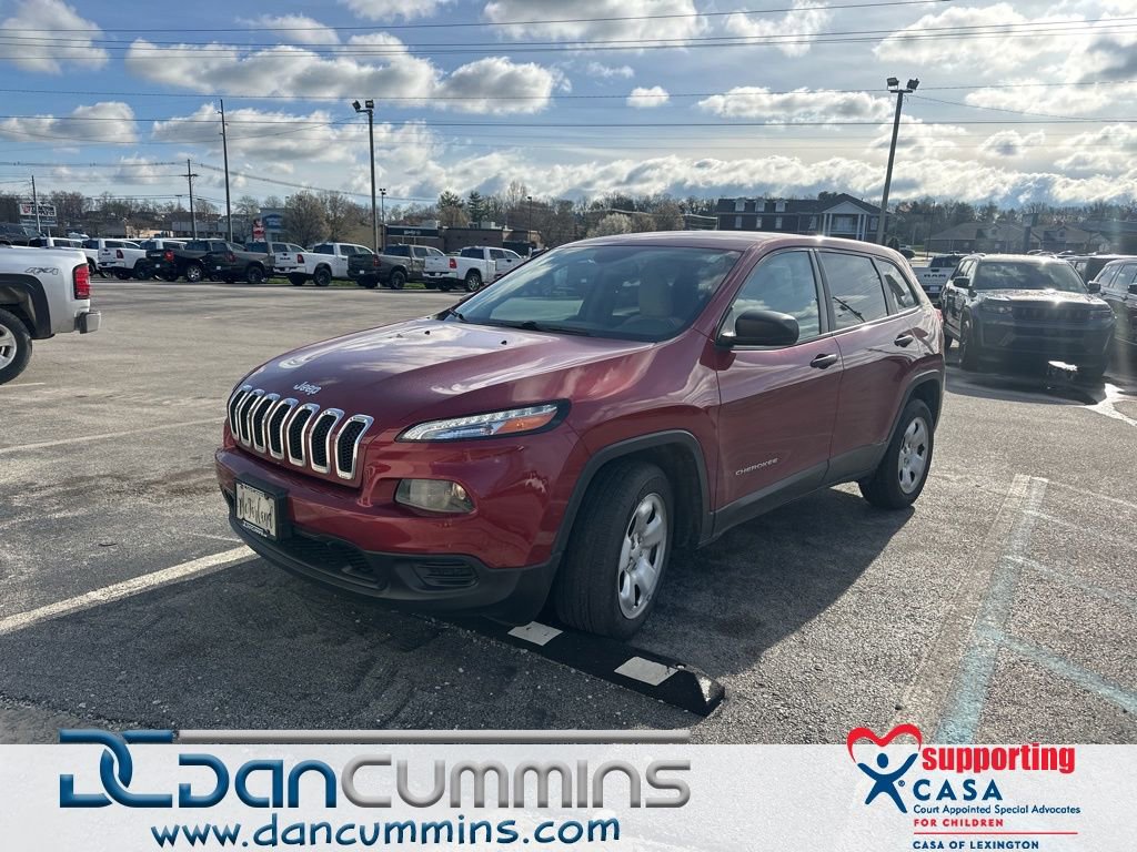 Used 2016 Jeep Cherokee Sport image 1