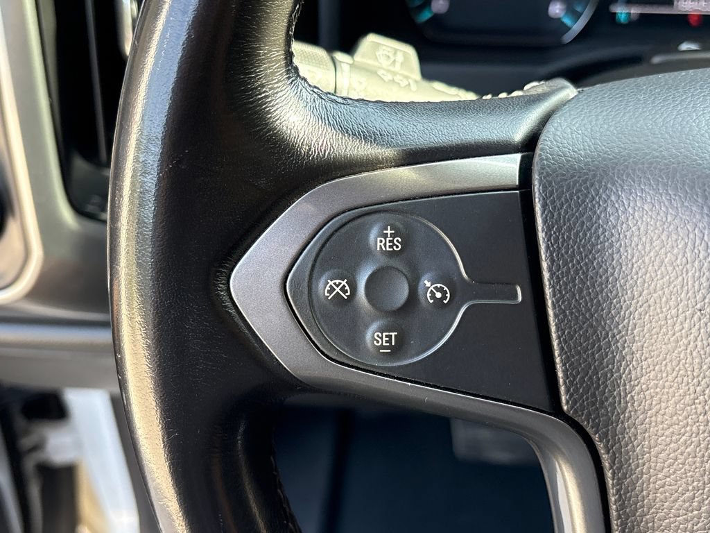Used 2018 Chevrolet Silverado 1500 LTZ AWD/4WD image 19