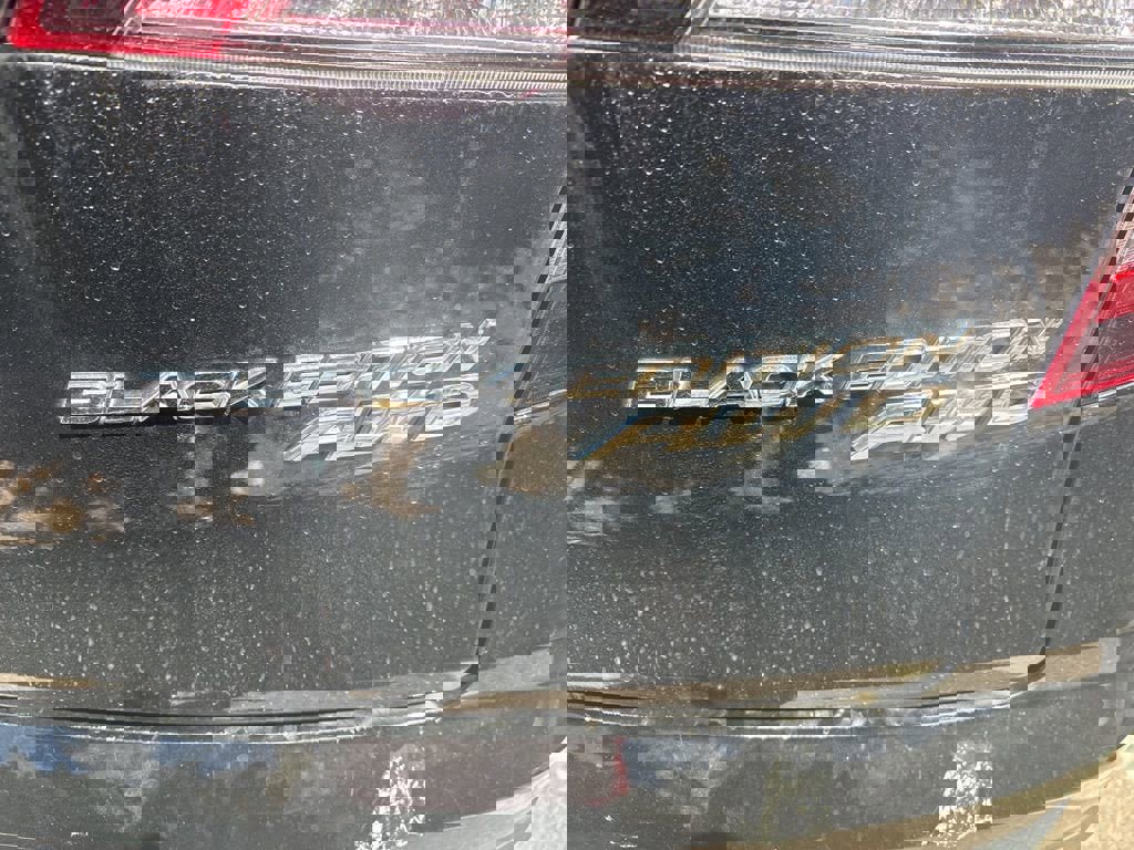 Used 2021 Honda Pilot Black Edition image 3