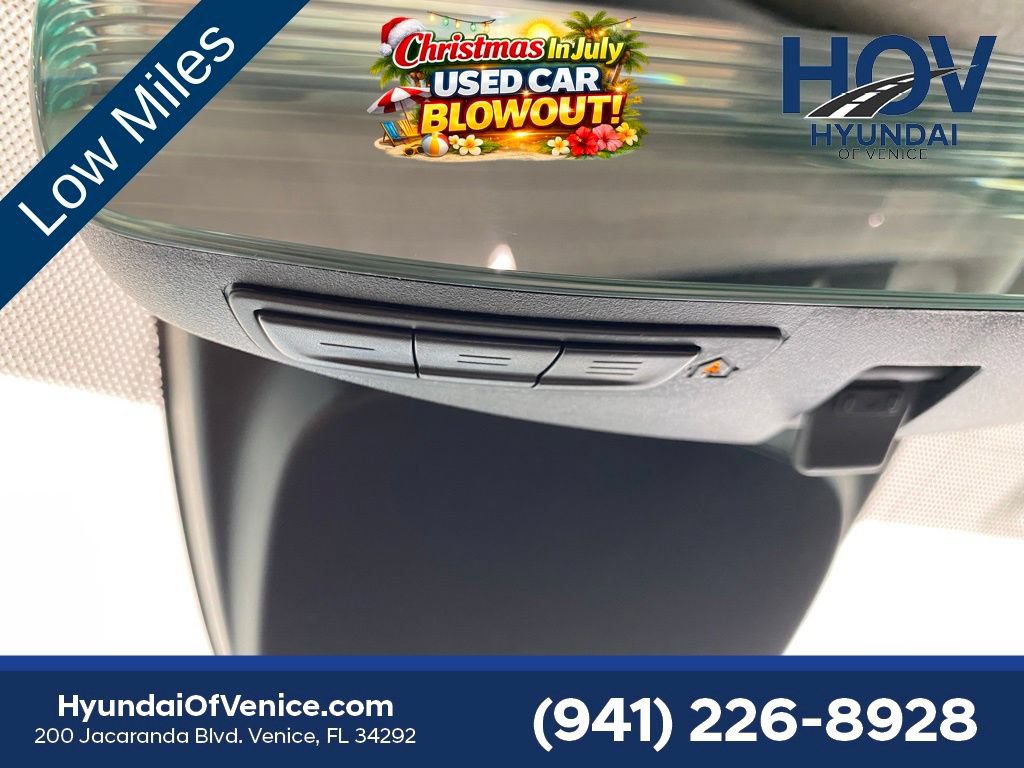 Used 2024 Toyota Corolla Cross LE w/ Moonroof Package FWD image 21